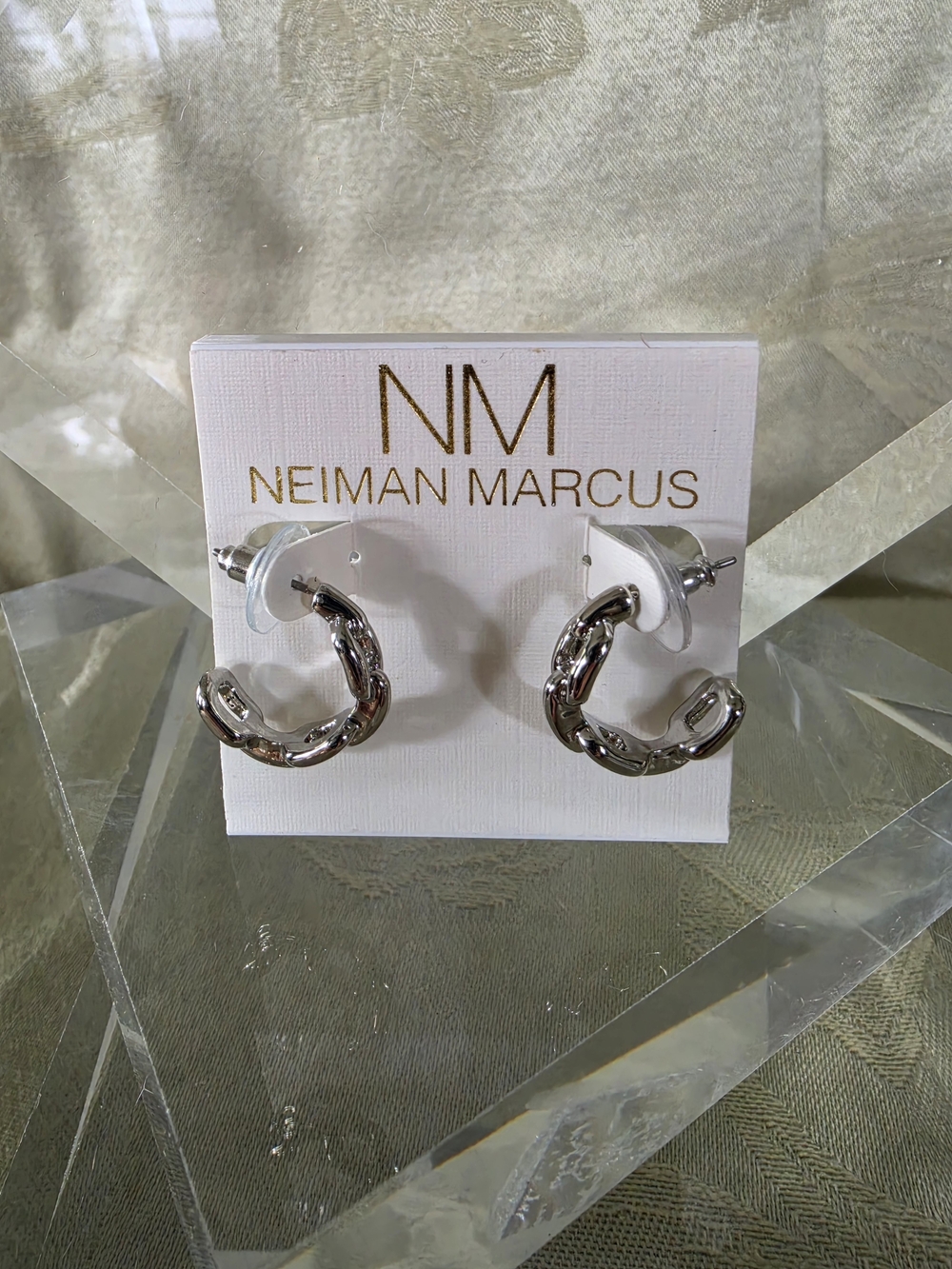 #1131 Neiman Marcus Shiny Silver Link Hoop Earrings